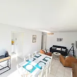 La Baliere T3 Renove Terrasse 20min Du Puy Dufou Pouzauges