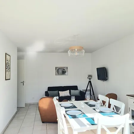 La Baliere T3 Renove Terrasse 20min Du Puy Dufou Apartmán *