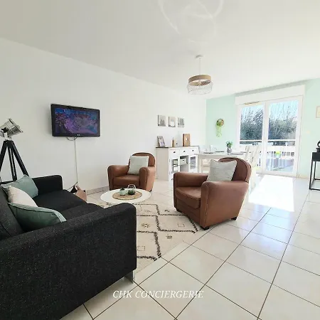 公寓 La Baliere T3 Renove Terrasse 20min Du Puy Dufou 普佐日