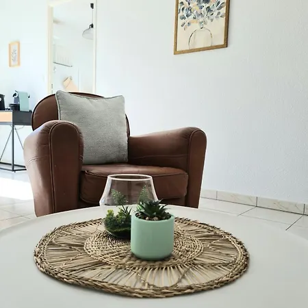 La Baliere T3 Renove Terrasse 20min Du Puy Dufou * Пузож