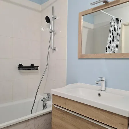 La Baliere T3 Renove Terrasse 20min Du Puy Dufou